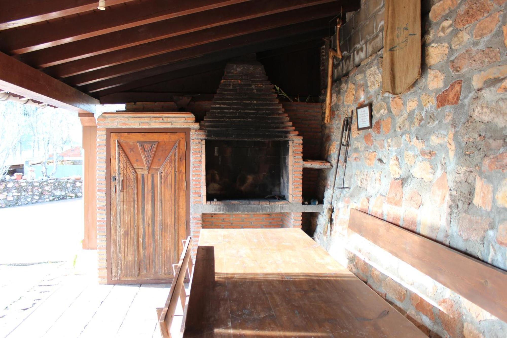 La Chimenea De Soria I Y I I Guest House Espeja de San Marcelino Luaran gambar